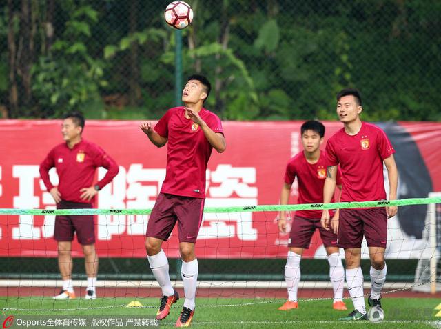 西安站，主创回应音乐物料透露由韩寒作词的《重生》将很快和大家见面